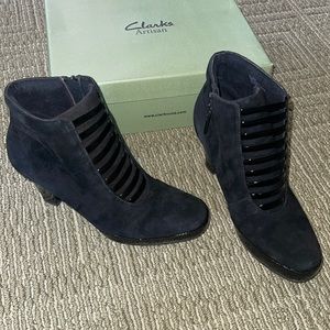 Clarks Artisan Collection black suede booties